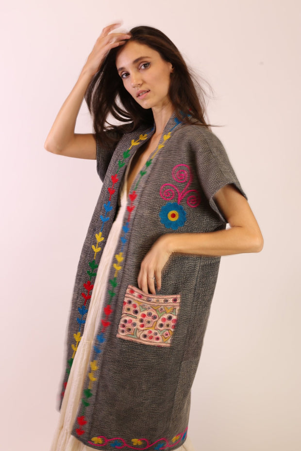 EMBROIDERED KIMONO HARIA - sustainably made MOMO NEW YORK sustainable clothing, slow fashion