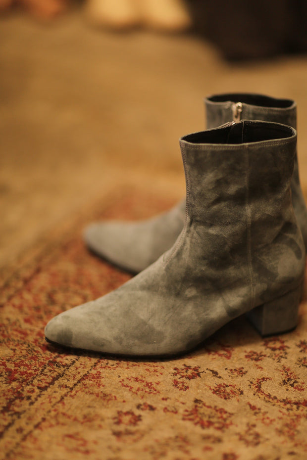 GREY SUEDE BOOTS MOODS - sustainably made MOMO NEW YORK sustainable clothing, boots slow fashion