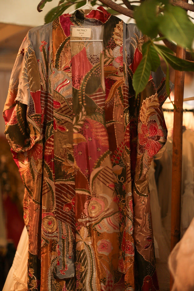 SILK EMBROIDERED KIMONO WINNI - sustainably made MOMO NEW YORK sustainable clothing, slow fashion