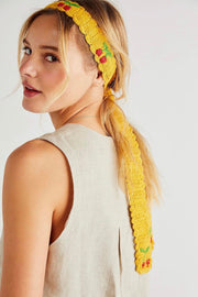 CROCHET TRUE LOVE HEADBAND - sustainably made MOMO NEW YORK sustainable clothing, crochet slow fashion