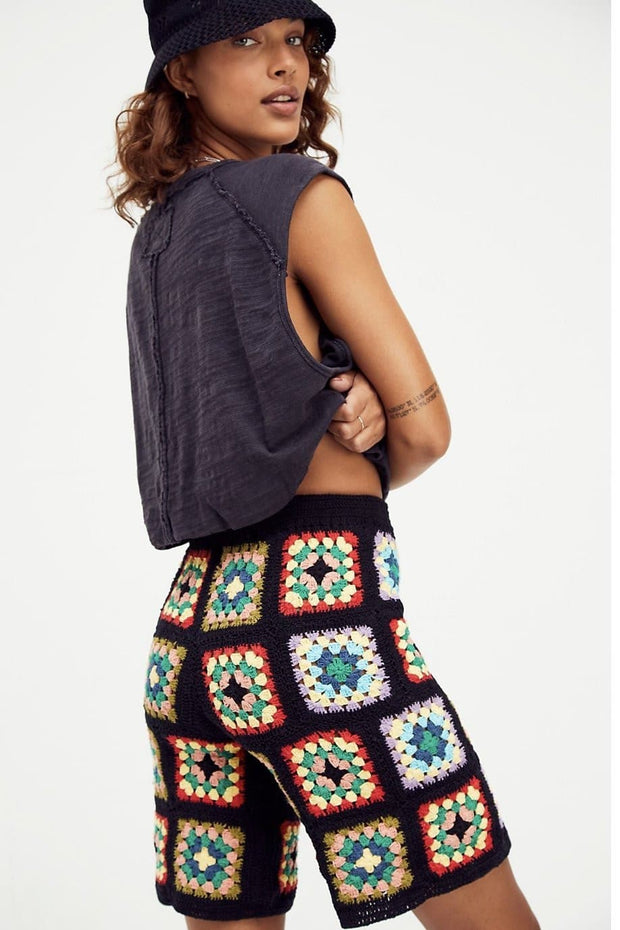 HAND CROCHET SHORTS FRANCES - sustainably made MOMO NEW YORK sustainable clothing, crochet slow fashion